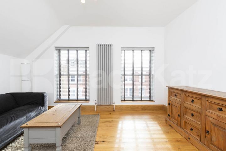 Brand new refurbished 2 bed on the top floor of a gated development  Hargrave Road, Archway